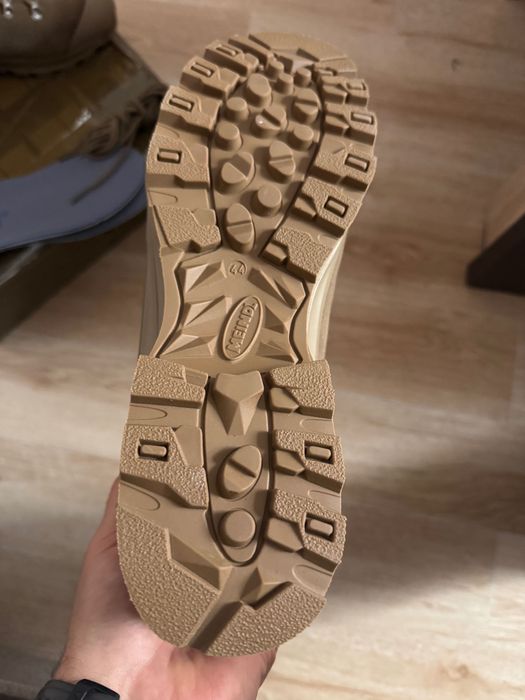 Bocanci militari Meindl Defence 2