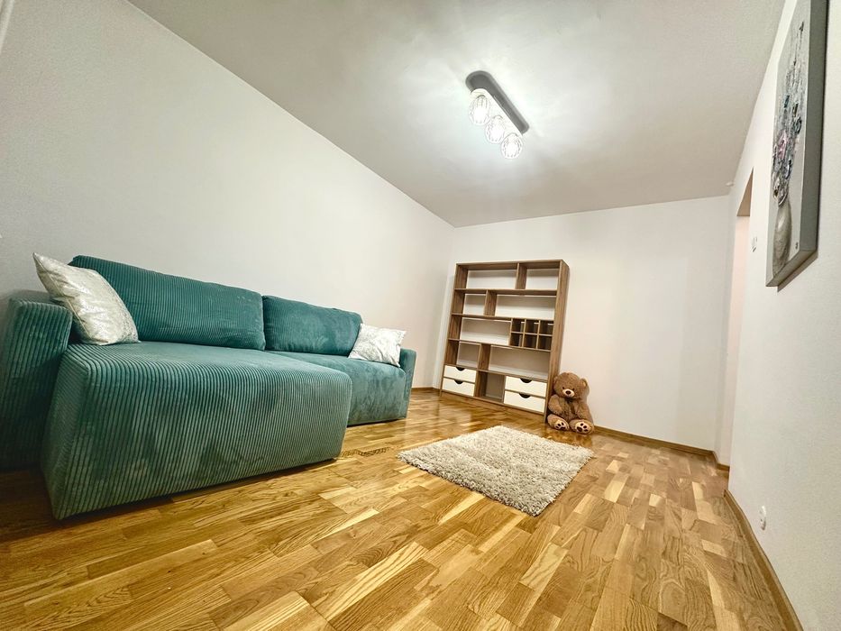 Închiriez garsonieră în cartierul Zorilor