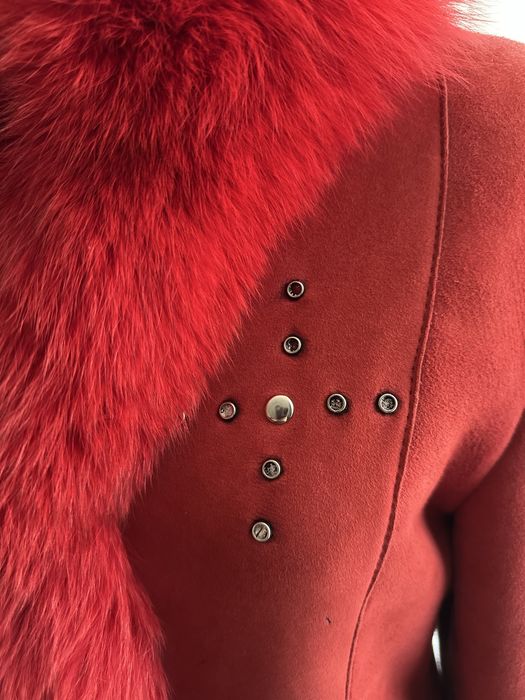 Cojoc din blana naturala si piele intoarsa marimea M