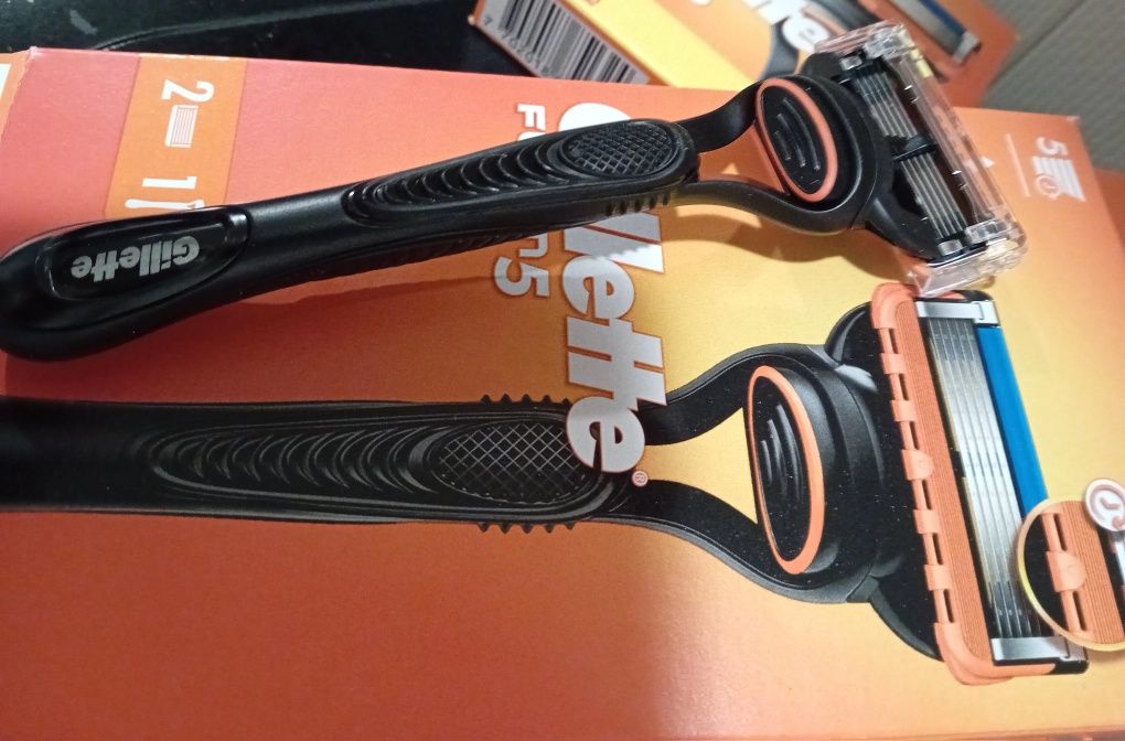 Rezerve Gillette fusion 5 noi 8buc. 85ron