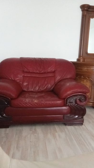 Диван комод сервант стол тумбочка б/у