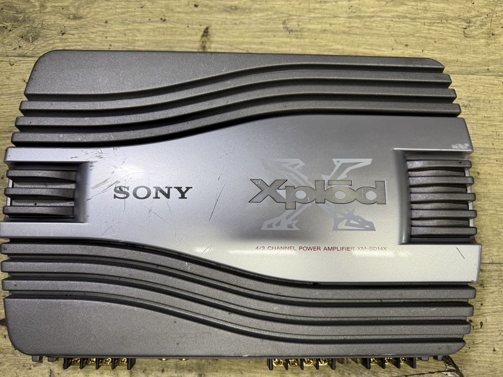 Sony  Усилвател XM-SD14x