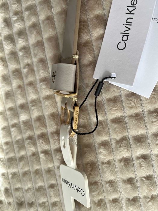 Calvin Klein Оригинален дамски колан естествена кожа  85см НОВ