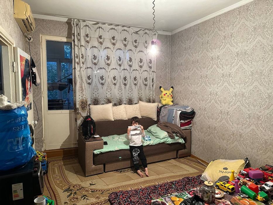 Uy sotiladi Chilonzor 19 chiroqchi jiz