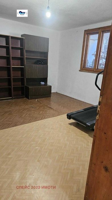 Продава се Къща в с. Рупките, Област Стара Загора - 196 кв.м за 339 €/кв.м - Снимка #12