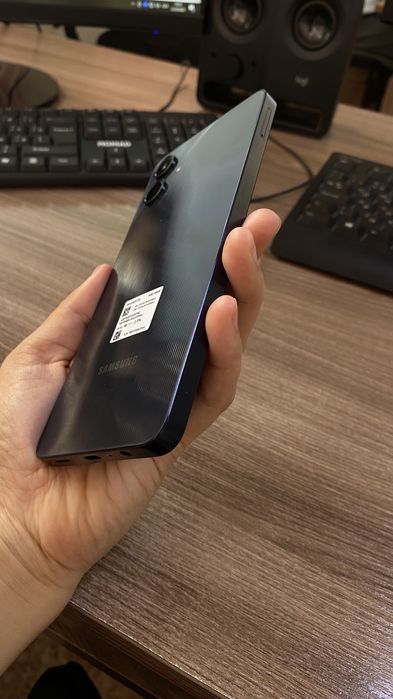 Продам новый телефон буквально новый