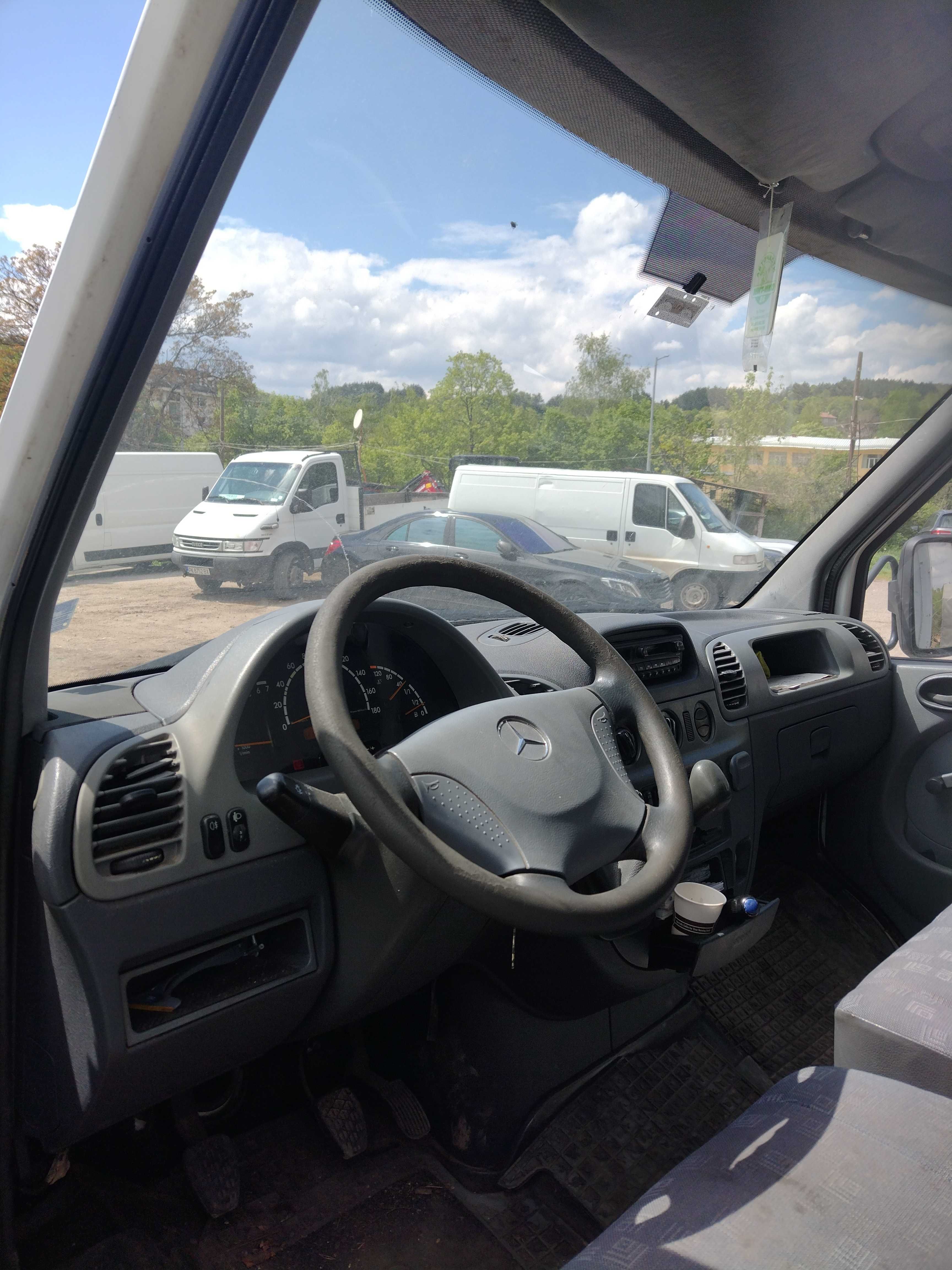 Продавам MERCEDES SPRINTER 313TDI 2004г.