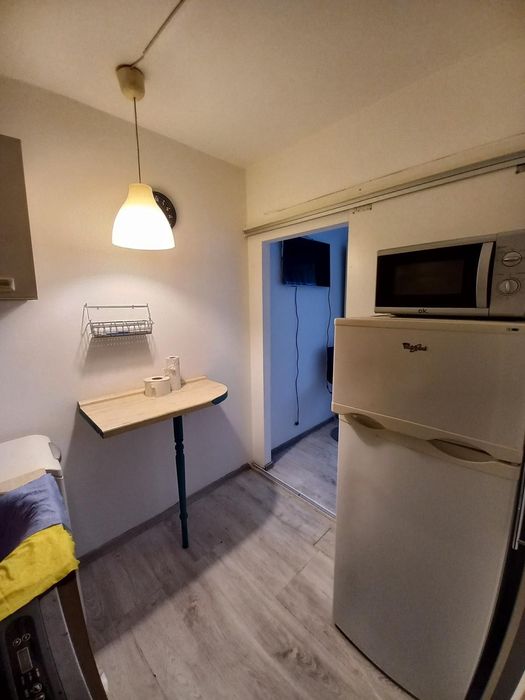 Închiriez garsonieră în complexul studențesc Timișoara