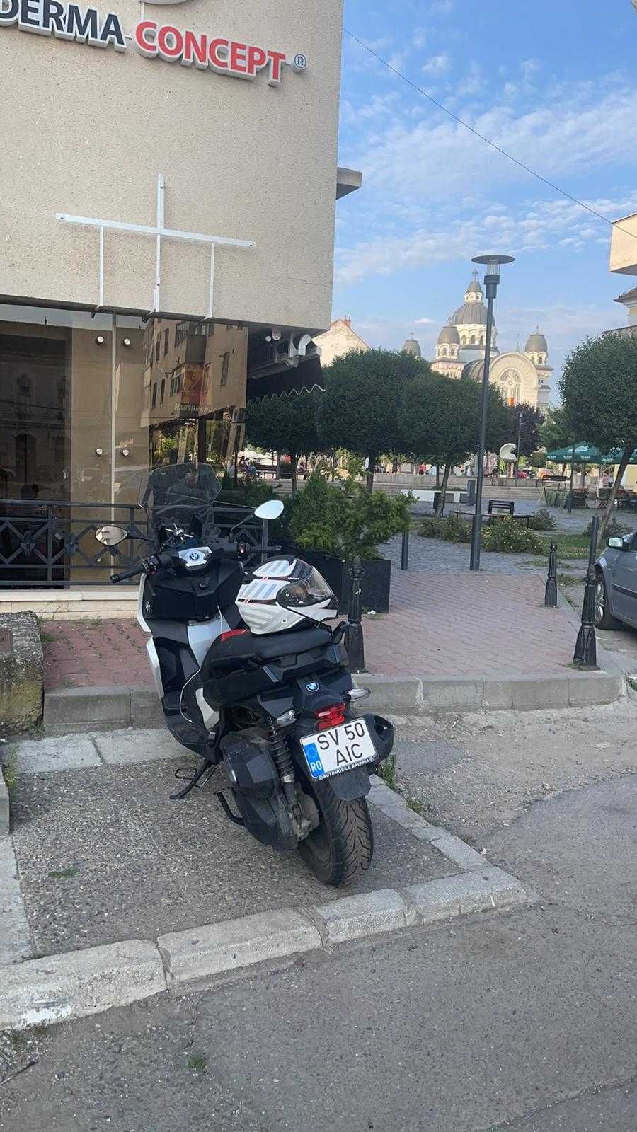 BMW C400x scuter