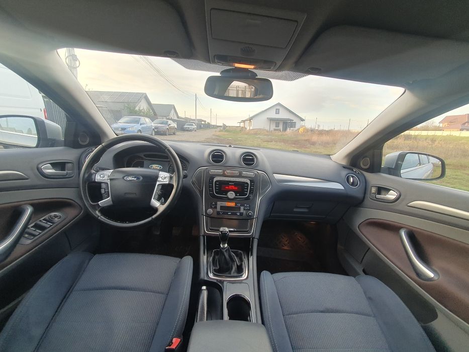 Ford Monedo MK4 2008 (+ set roți vară)