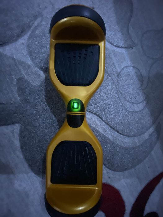 Vând hoverboard Pret 350