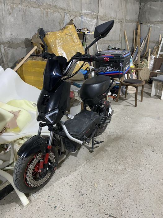 Продаётся электро скутер