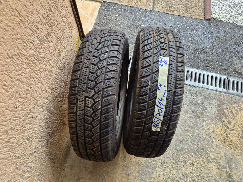 Vând cauciucuri 165/70/14 M+S 2 buc