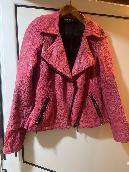 Розово яке  на Юнона