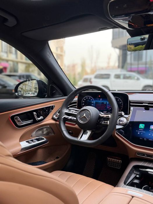 Bugun sotuvimizada Mecedes Benz E 300