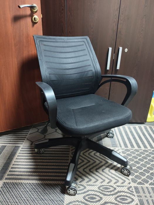 Продам кресло компьютерное