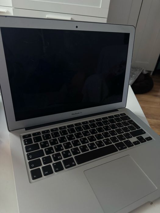 MacBook Air 13” (Mid 2012)