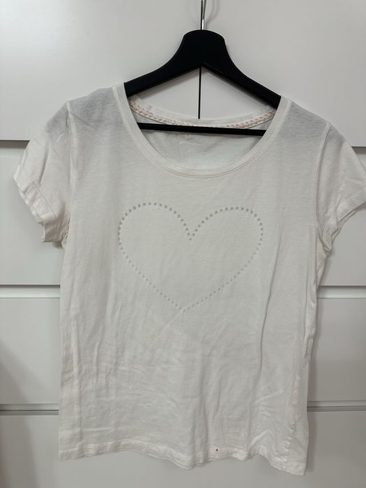 Тениски модерни с къс ръкав