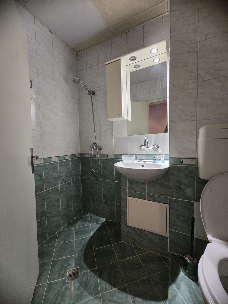 Дава се под наем Двустаен апартамент в Горна Оряховица - 64 кв.м за 204 € - Снимка #10