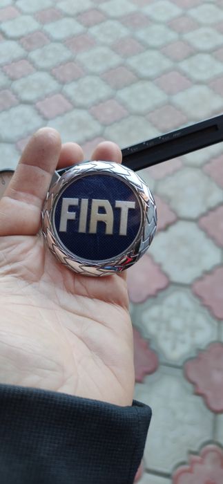 Emblemă FIAT original