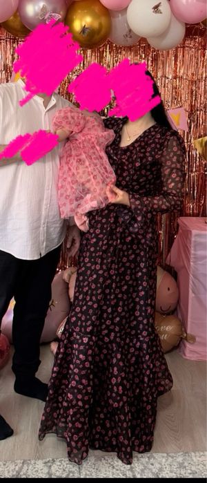 Нарядное платье 44 размер новое!