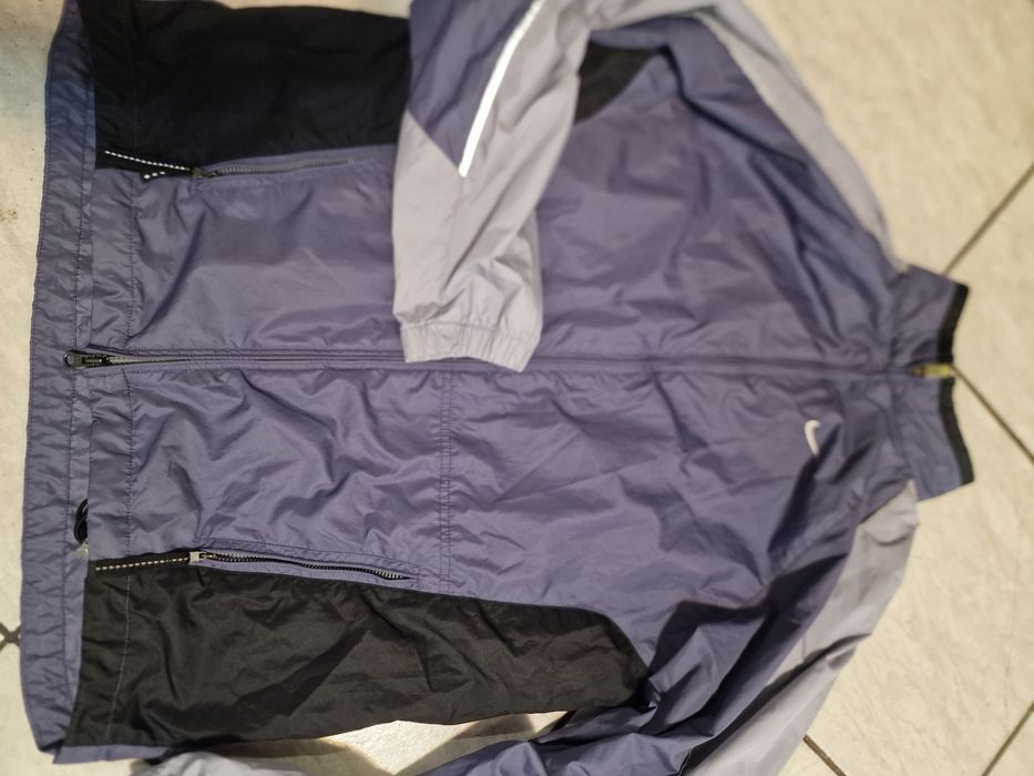 Nike ветровка номер Л