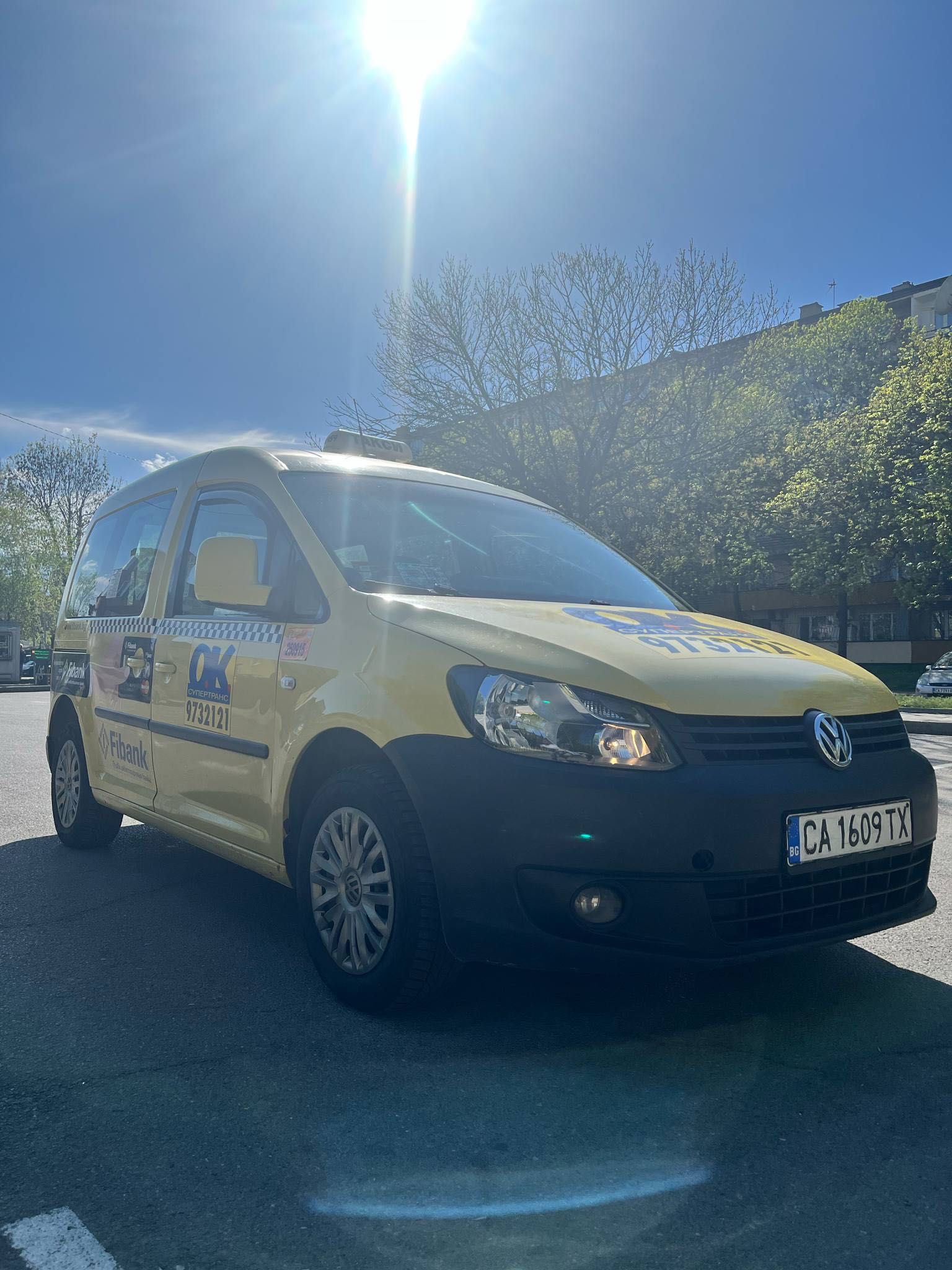 Давам под аренда VW CADDY