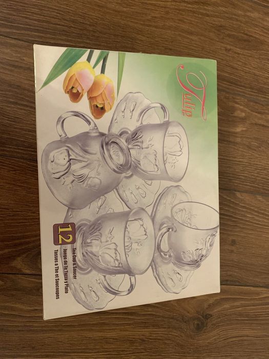 Set cesti cu farfuriute