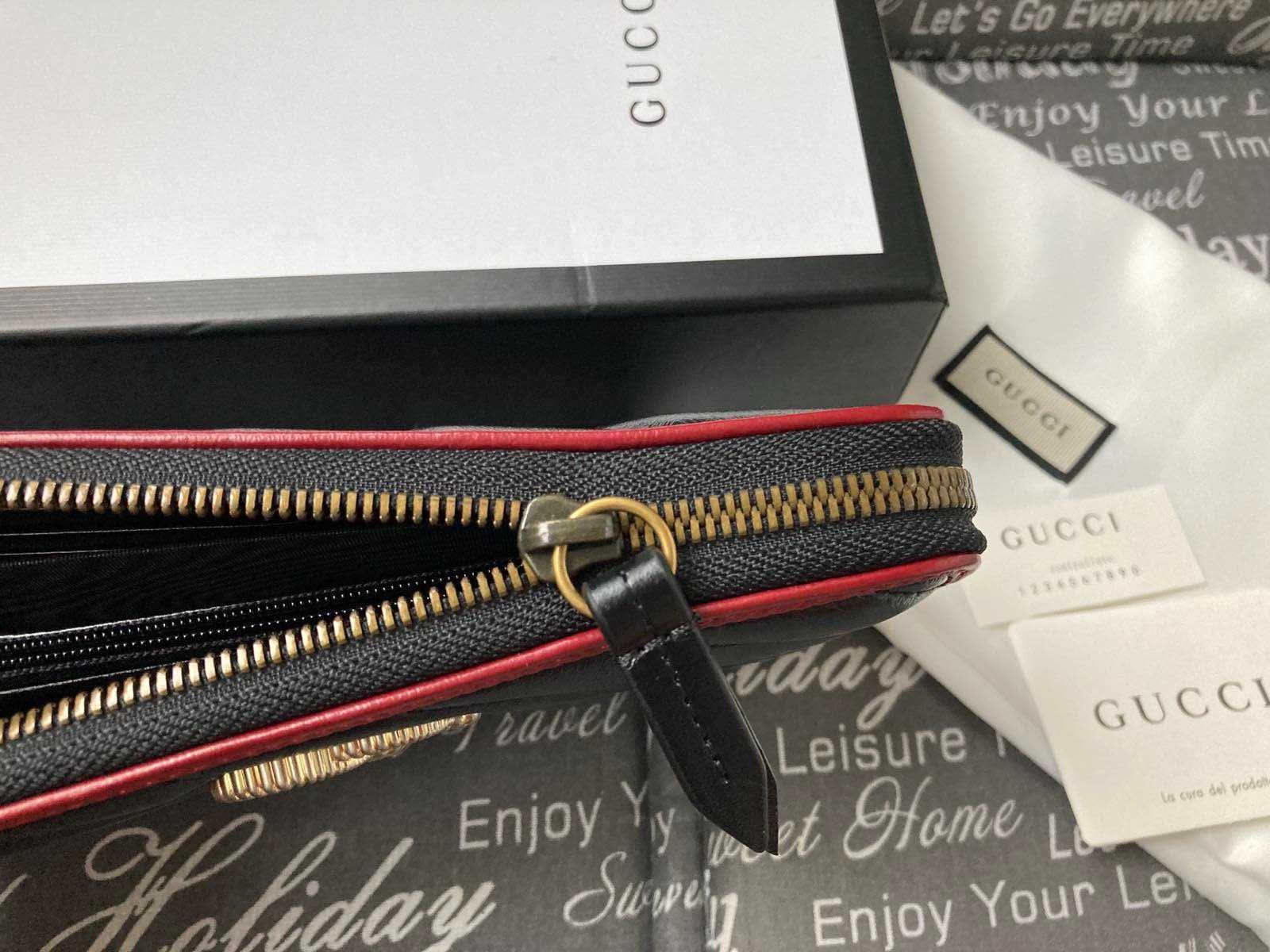 Poșetă din piele Gucci Originală pentru femei Black Gold Emblema GG
