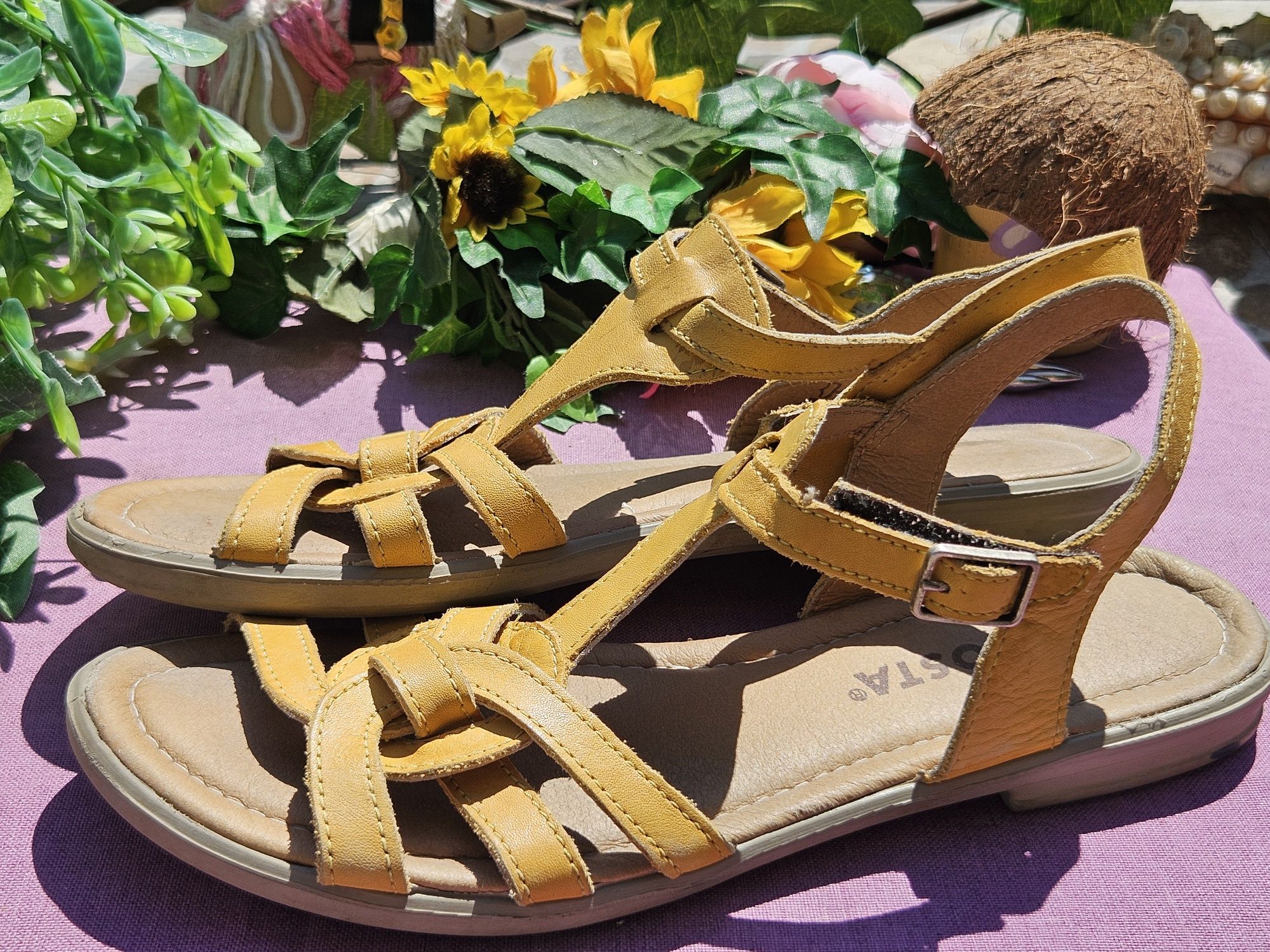 Ricosta жълти сандали от кожа