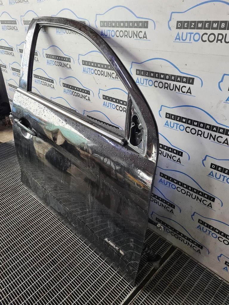 Usa Dreapta Fata Mitsubishi ASX 2010 - 2012 SUV 4 Usi NEGRU (812) COLT ÎNDOIT ȘI. LOVITA
