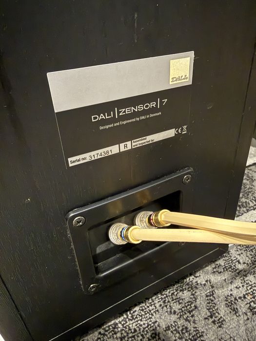 Dali Zensor 7,Piano Black Face,Negre,150W,Difz De 18Cm/7”aimpecabile