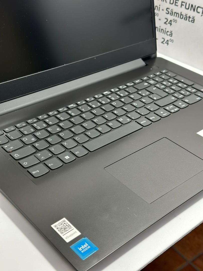 Laptop Lenovo V17 G4 IRU Intel 4300 -A-