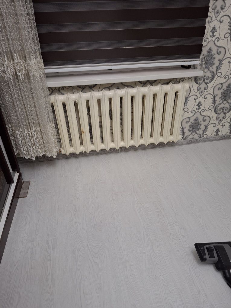 Чугун батарея сотилади