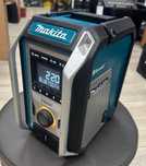 Amanet F28: Boxa Makita DMR114 Radio Bluetooth