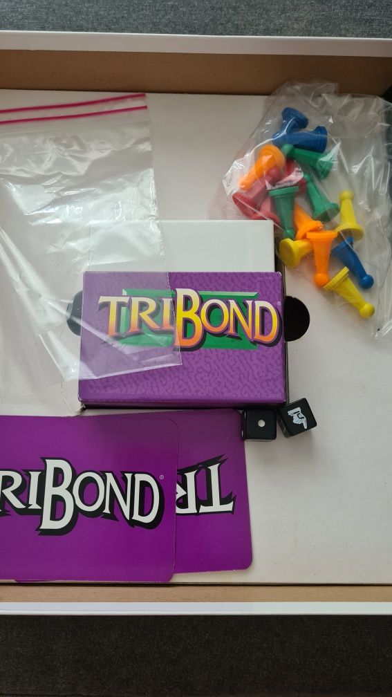 Tribond - board game