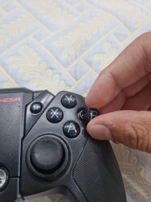 Геймпад Gamesir G4