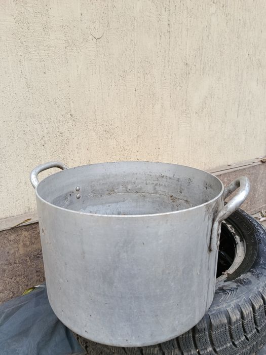 Кастрюли алюминиевые 20 л, 40 л