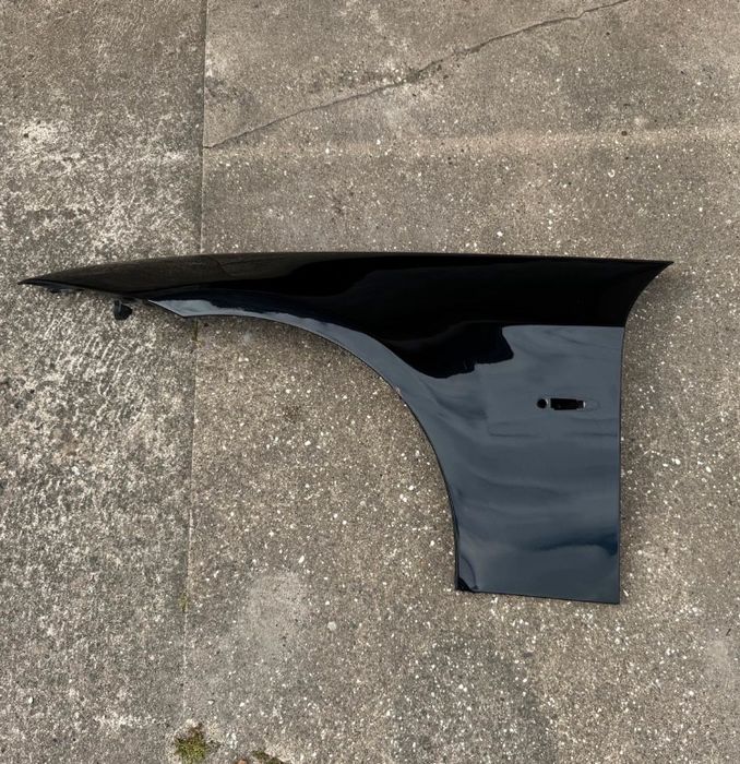 Aripa  Bmw E90 E91 stanga