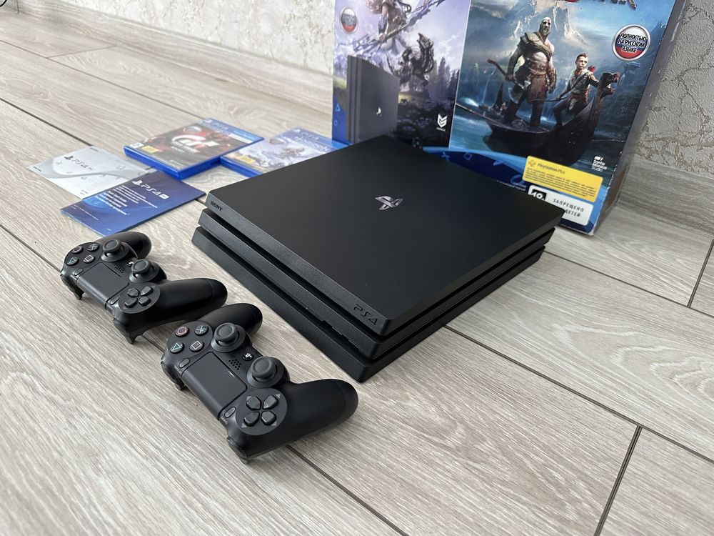 Sony Playstation 4 PRO + 2 джойстика . 1 Терабайт , 4К ! Ps 4 Про