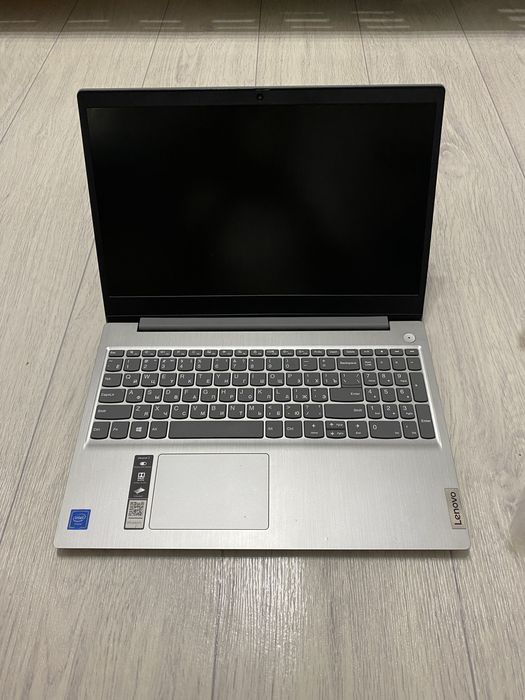 Продам ноутбук Lenovo idepad3 на запчасти