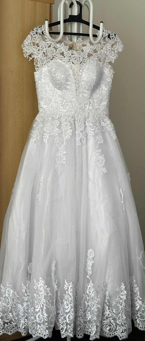 Булчинска  рокля