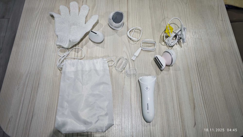 Дамски тример Phillips BRL 176