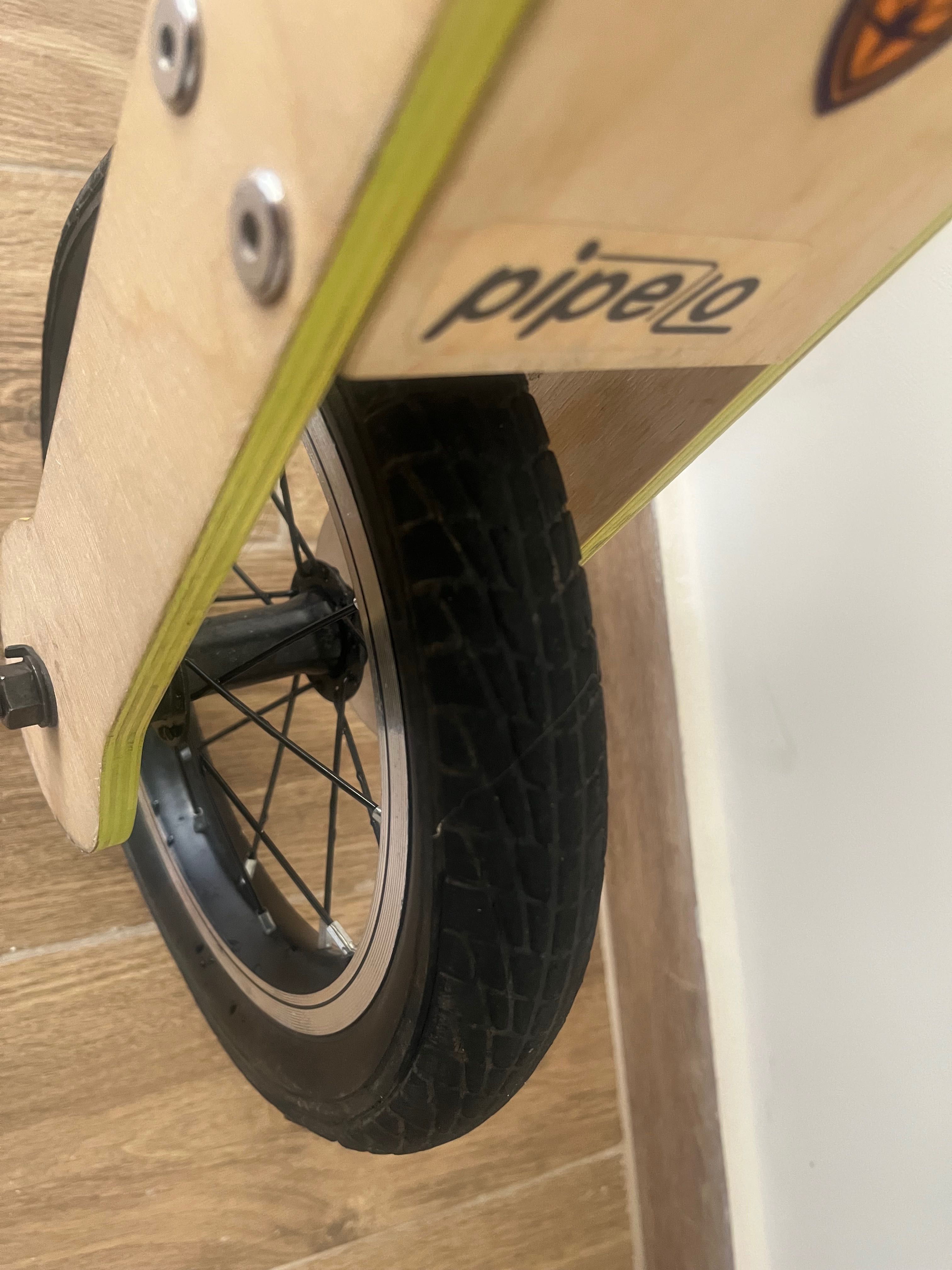 Дървено баланс колело Pipelo