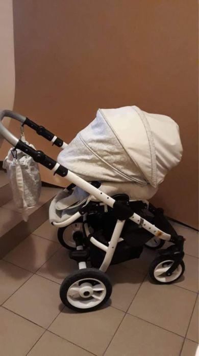 DADA PARADISO Бебешка количка + столче за кола - кошница