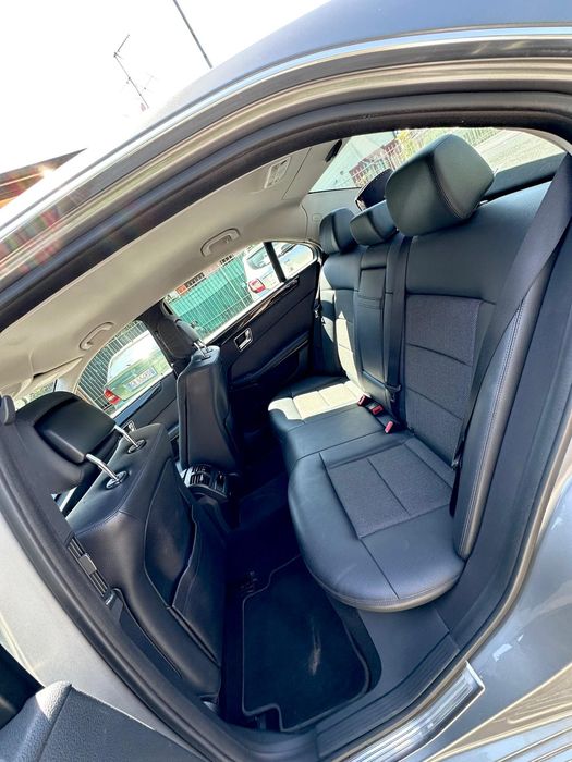Mercedes-Benz E 220 CDI Avantgarde, Automată, decembrie 2010