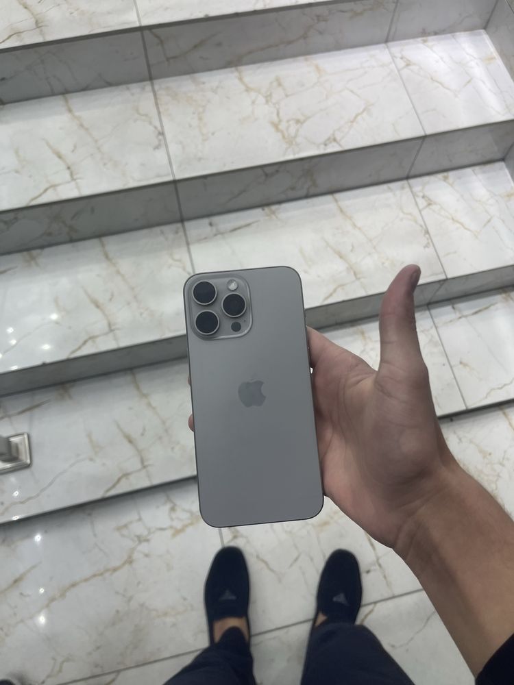 Iphone 15 pro max 256 950$ kelishamiza 89%