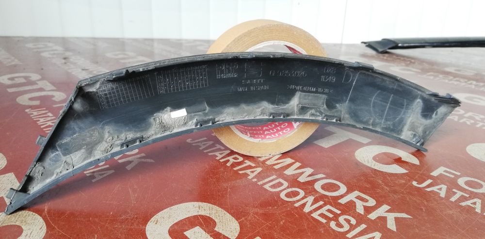 Комплект лайстни за задна броня за дясна и лява страна Seat Arona 2017