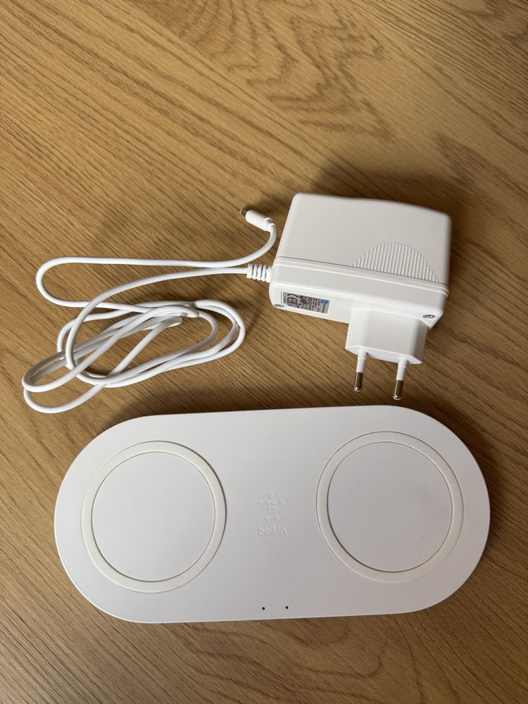 Безжично зарядно устройство BOOST CHARGE BELKIN