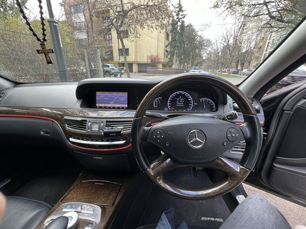 Mercedes Benz S350 2012